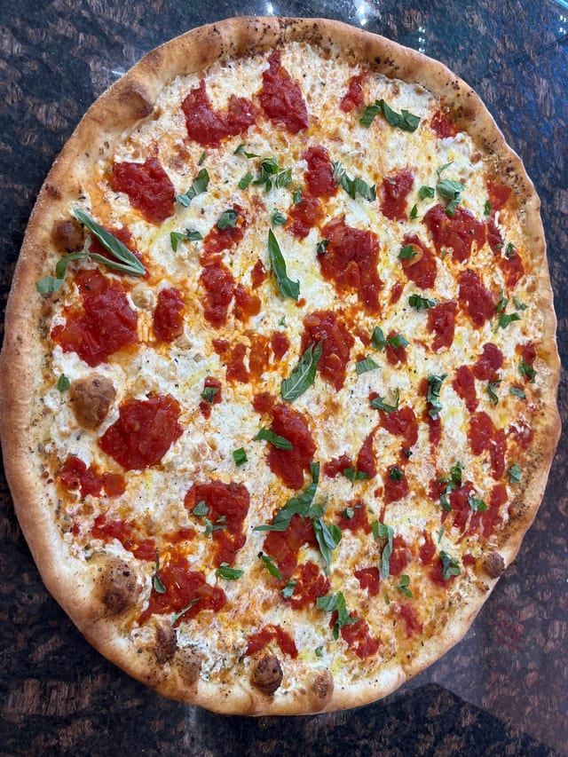 Margherita Pizza.