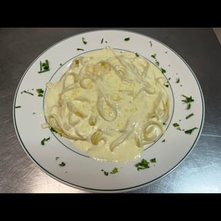 Fettuccine Alfredo